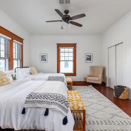 Relaxong House Of Glen Mills Villa Екстериор снимка