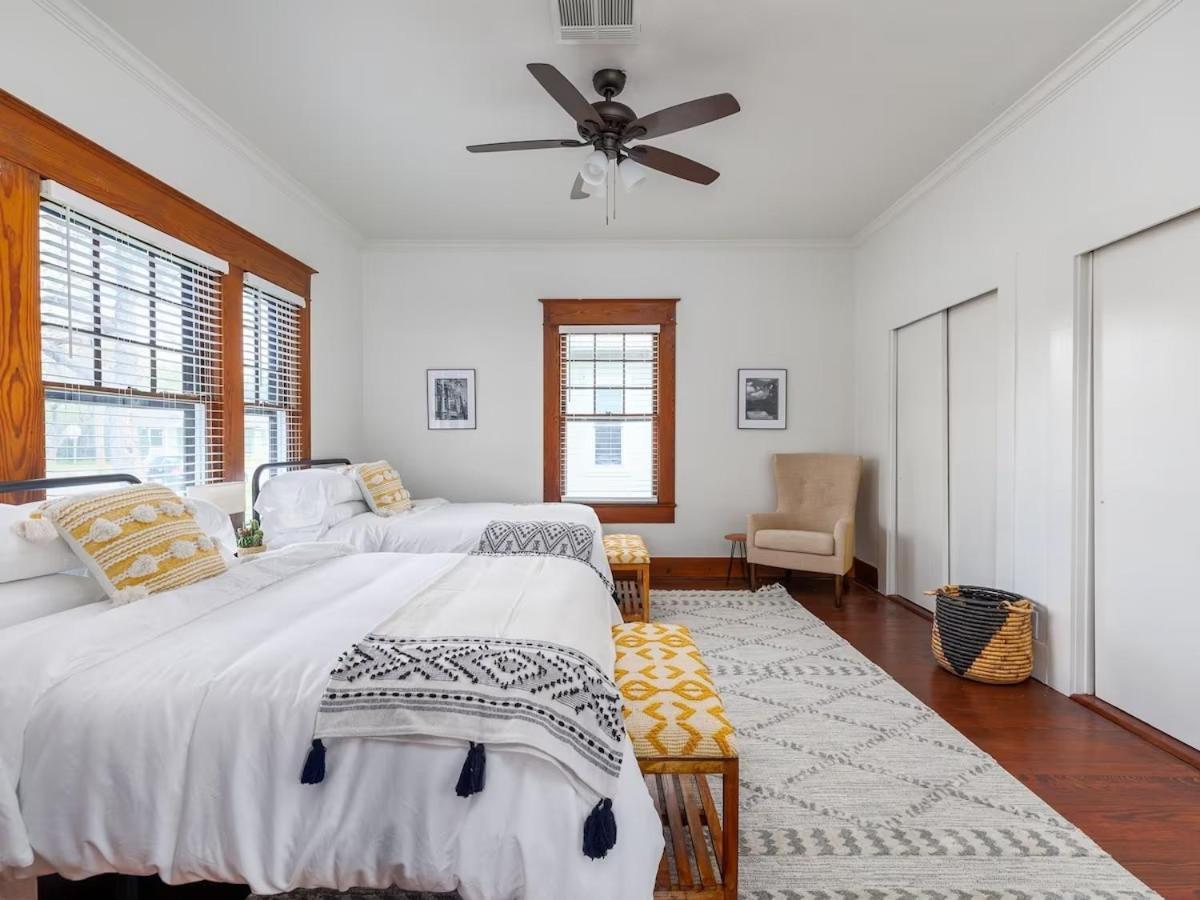 Relaxong House Of Glen Mills Villa Екстериор снимка